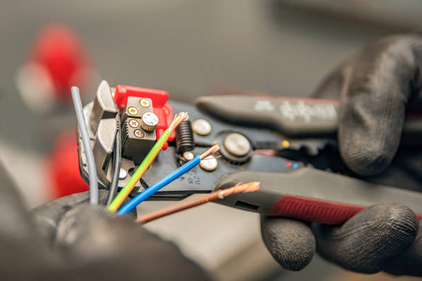 Best 24-Hour Electrician  in Madill, OK